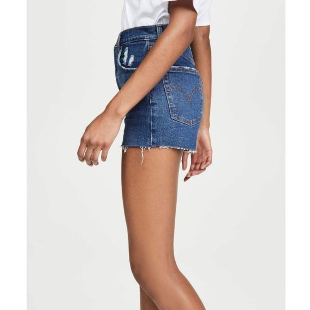 Levi's Ribcage Denim Shorts - Picture 7 of 14